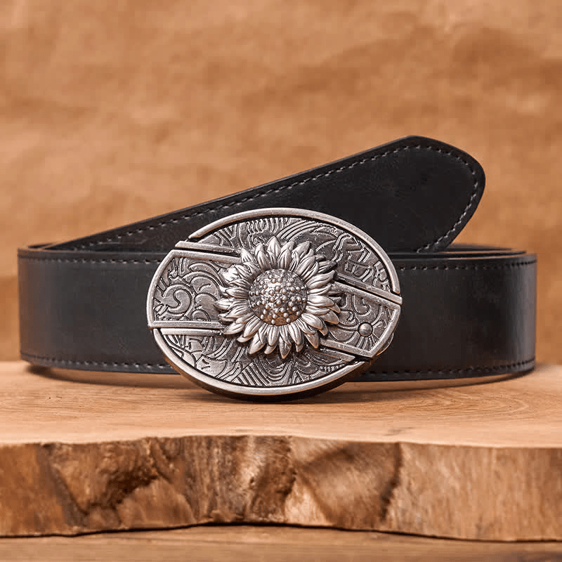 RetroCraft Knife Belt – Classic Leather with Hidden Folding Blade